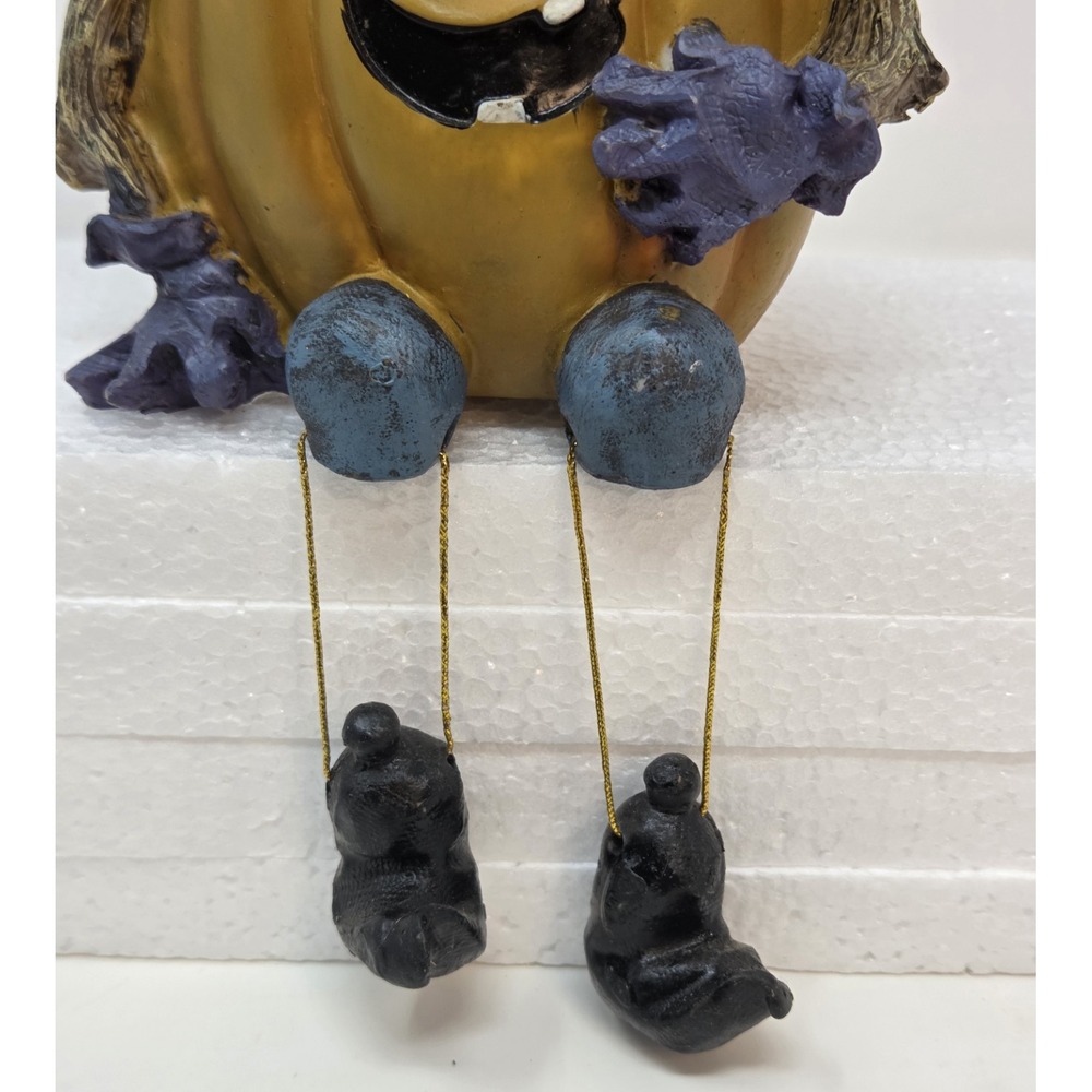 Vintage 2000s Resin Halloween Pumpkin Jack-O-Lantern Shelf Sitter Dangling Legs - Picture 3 of 9